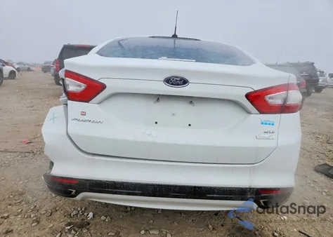 2013 Ford Fusion Se z USA, uszkodzony, nr VIN 3FA6P0H96DR347613